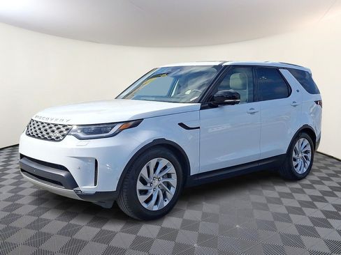 Certified 2026 Land Rover Discovery S AWD/4WD image 1