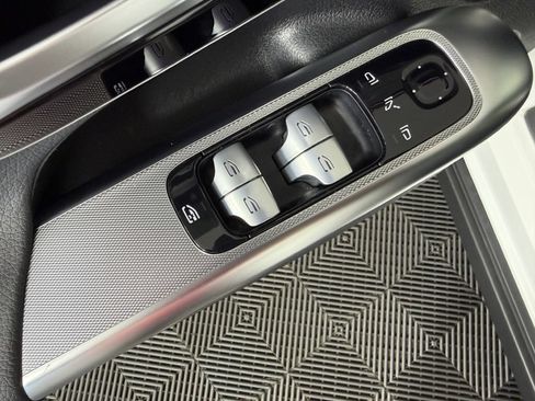 Used 2023 Mercedes-Benz EQE 350+ 4MATIC Sedan image 51