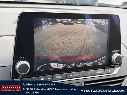 Used 2025 Nissan Altima 2.5 SV AWD/4WD image 12