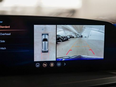 Used 2026 Cadillac Vistiq Sport image 26