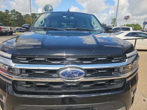 Used 2024 Ford Expedition Limited RWD image 23