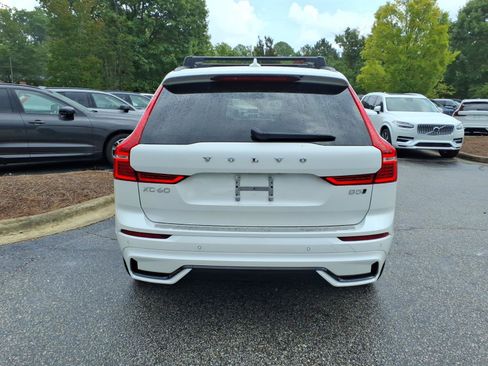 Used 2025 Volvo XC60 B5 Ultra AWD/4WD image 24