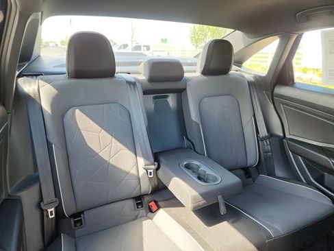 Used 2025 Volkswagen Jetta Sport FWD image 27