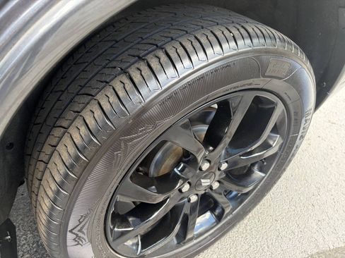 Used 2019 Dodge Durango GT AWD/4WD image 36