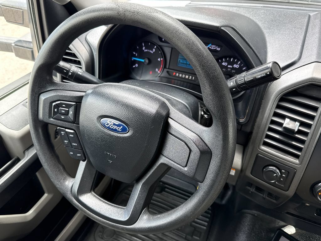 Used 2019 Ford F550 4x4 Regular Cab Super Duty image 15