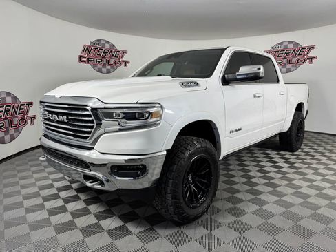Used 2023 RAM 1500 Limited AWD/4WD image 3
