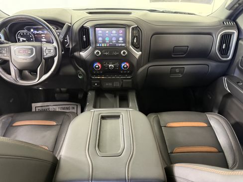 Used 2020 GMC Sierra 1500 AT4 w/ AT4 Premium Package AWD/4WD image 9