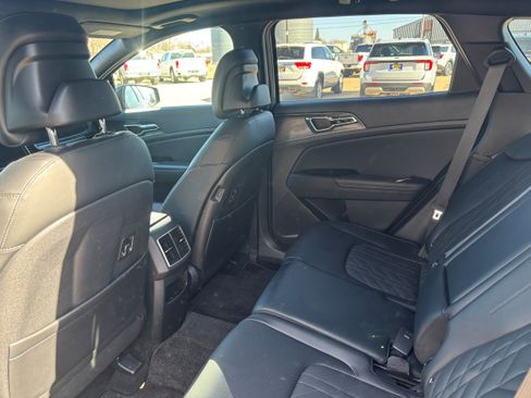Used 2024 Kia Sportage X-Pro Prestige AWD/4WD image 11