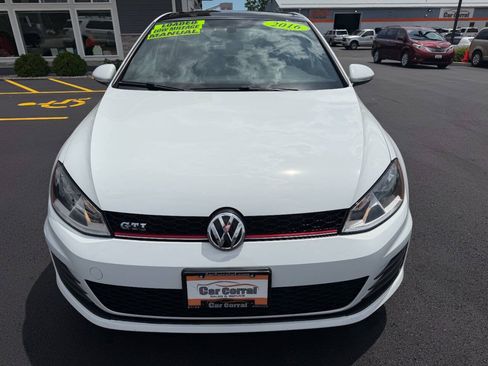 Used 2016 Volkswagen GTI SE FWD image 8