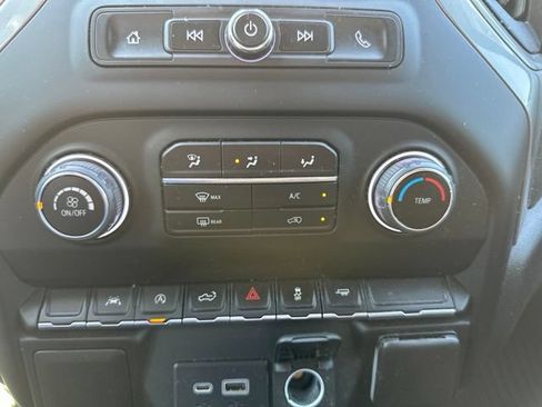 Used 2022 Chevrolet Silverado 1500 Custom RWD image 14