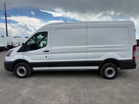 Used 2024 Ford Transit 250 148 Medium Roof RWD image 6