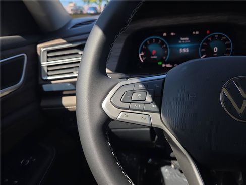 New 2026 Volkswagen Atlas SEL AWD/4WD image 15