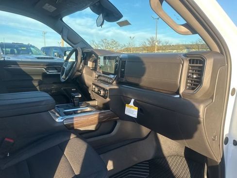 New 2026 Chevrolet Silverado 1500 LT Trail Boss w/ Convenience Package II image 33