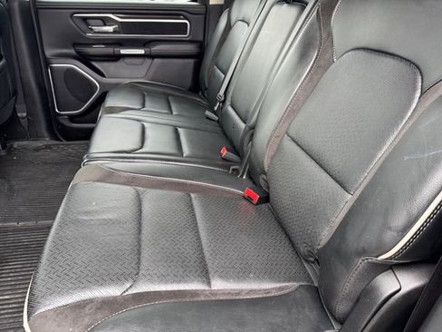 Used 2022 RAM 1500 Laramie AWD/4WD image 15