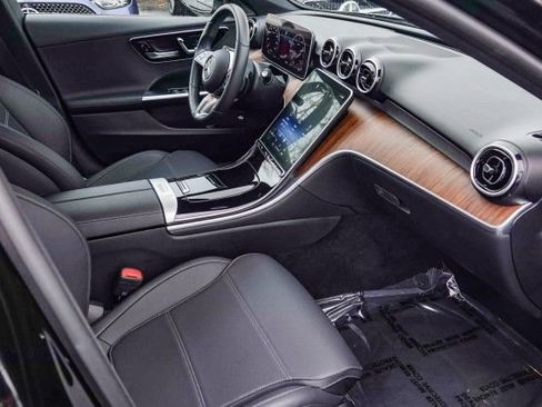 Used 2024 Mercedes-Benz C 300 Sedan image 16