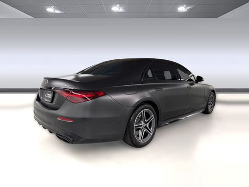 Certified 2026 Mercedes-Benz S 580e 4MATIC Sedan image 9