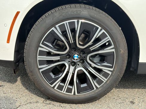 Used 2025 BMW X3 xDrive30i w/ Premium Package AWD/4WD image 13