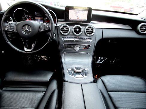 Used 2017 Mercedes-Benz C 300 4MATIC Sedan image 2