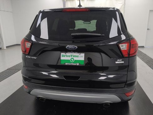 Used 2019 Ford Escape SE FWD image 7