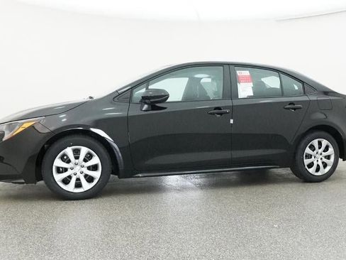 New 2026 Toyota Corolla LE image 18