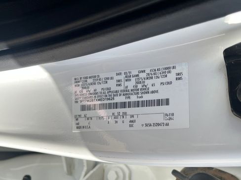 Used 2021 Ford F250 Limited w/ FX4 Off-Road Package image 31