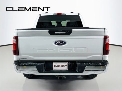 Used 2024 Ford F150 XLT w/ Tow/Haul Package AWD/4WD image 8
