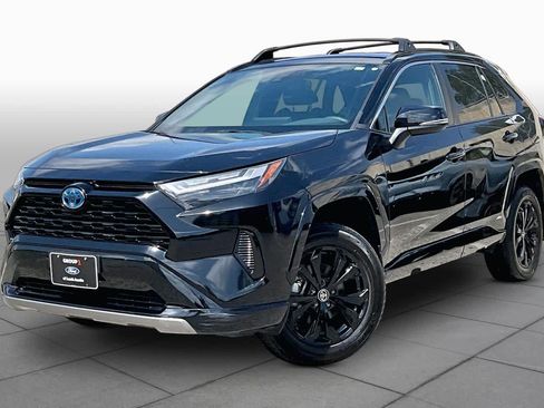 Used 2024 Toyota RAV4 SE AWD/4WD image 38
