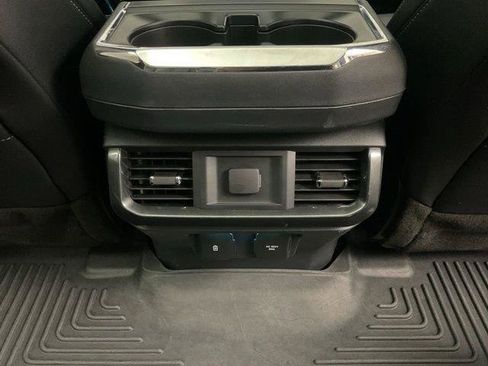 Used 2022 Ford F150 Lariat AWD/4WD image 33