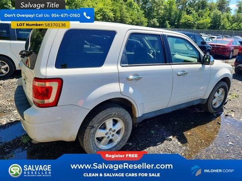 Used 2012 Ford Escape XLS AWD/4WD image 4