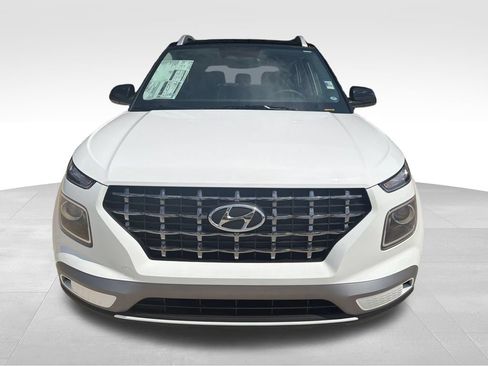 New 2026 Hyundai Venue SEL FWD image 11
