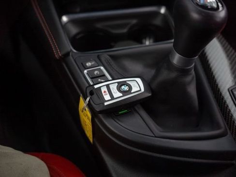Used 2018 BMW M3 RWD image 26