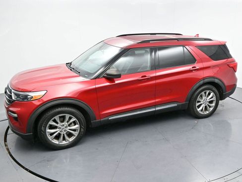 Used 2020 Ford Explorer XLT w/ Equipment Group 202A image 44