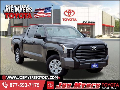 Used 2025 Toyota Tundra SR AWD/4WD image 1