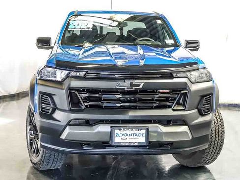 Certified 2024 Chevrolet Colorado Trail Boss w/ Technology Package AWD/4WD image 7