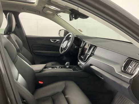 Certified 2023 Volvo XC60 B5 Core w/ Climate Package image 30