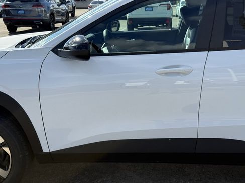 New 2026 Chevrolet Trax RS w/ Driver Confidence Package image 18