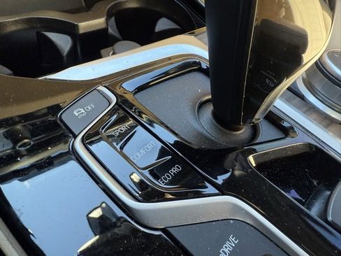 Used 2020 BMW X3 xDrive30e w/ Premium Package image 29