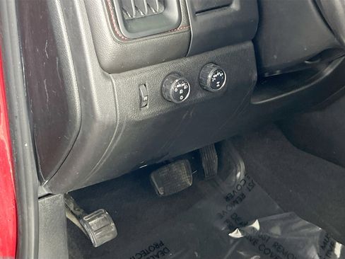 Used 2020 GMC Canyon All Terrain w/ Trailering Package image 10