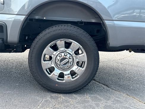 Certified 2024 Ford F250 Lariat w/ Chrome Package image 20