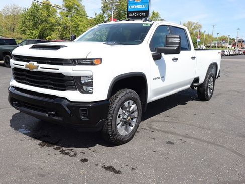 New 2026 Chevrolet Silverado 2500 Custom w/ Custom Value Package AWD/4WD image 22
