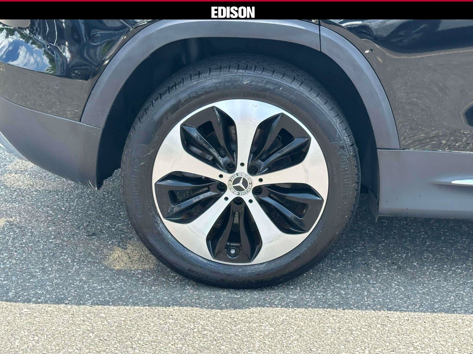Used 2024 Mercedes-Benz GLB 250 4MATIC image 6