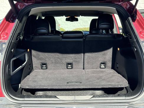 Used 2017 Jeep Cherokee Limited w/ Luxury Group image 27