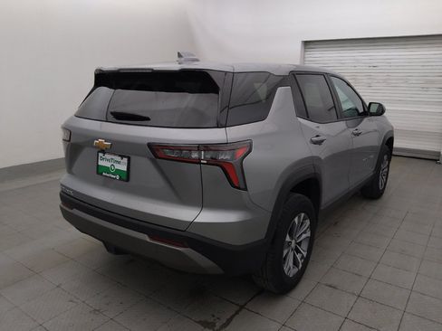 Used 2025 Chevrolet Equinox LT FWD image 9