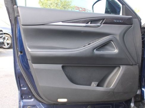 Used 2022 INFINITI QX60 Sensory w/ Cargo Package image 11