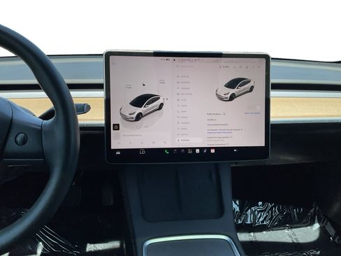 Used 2023 Tesla Model 3 Standard Range RWD image 11