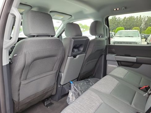 New 2026 Ford F250 XLT w/ XLT Premium Package AWD/4WD image 12