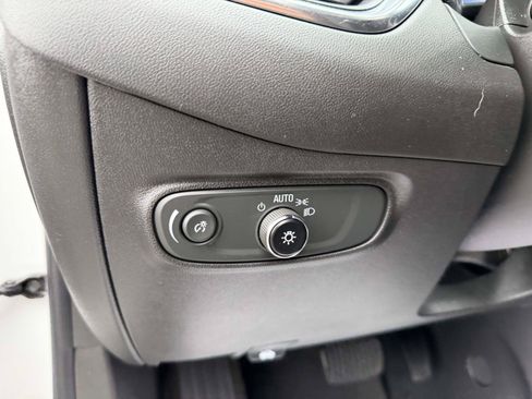 Certified 2023 Chevrolet Equinox LT AWD/4WD image 20