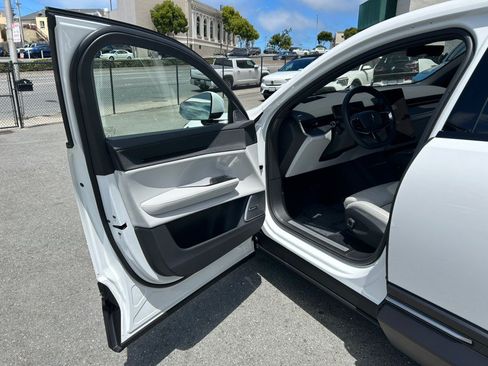 Used 2025 Polestar Polestar 3 AWD/4WD image 9