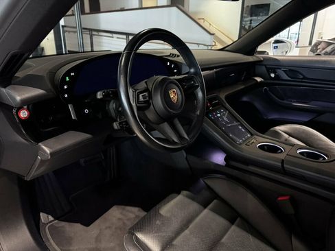 Used 2021 Porsche Taycan 4S AWD/4WD image 10