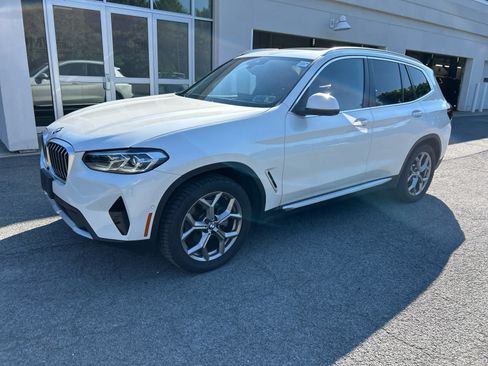 Used 2024 BMW X3 xDrive30i w/ Premium Package w/ZPA AWD/4WD image 5